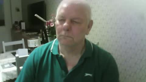 ray47 online show from December 2025 04:35:02 PM