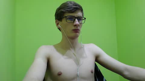 Snapshot of ray_booy chatting on June 2026 05:17:02 PM Ray Booy online show from June 2026 05:17:02 PM