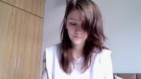 Ray-Ray online show from February 2026 02:50:02 AM