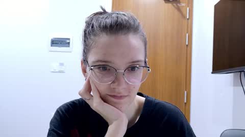 Ray-Ray online show from February 2026 01:15:01 PM