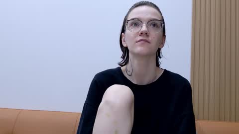 Ray-Ray online show from March 2026 02:47:01 AM