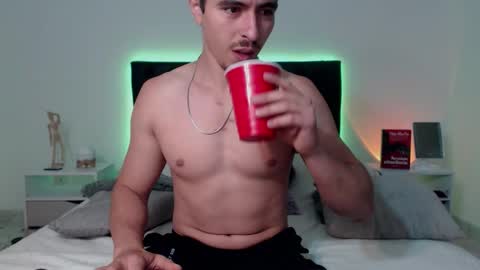 Ray online show from November 2025 11:15:02 PM