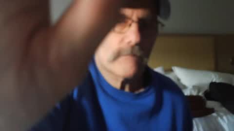 Snapshot of raylene4u2 chatting on December 2024 05:33:02 PM Ray online show from December 2024 05:33:02 PM