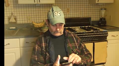 Snapshot of raylene4u2 chatting on March 2025 10:55:01 AM Ray online show from March 2025 10:55:01 AM