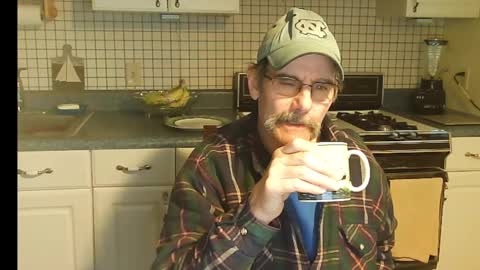 Snapshot of raylene4u2 chatting on March 2025 11:47:02 AM Ray online show from March 2025 11:47:02 AM