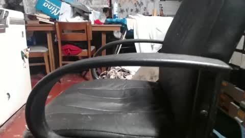 Snapshot of raysmith77777777 chatting on October 2025 11:05:01 AM Ray online show from October 2025 11:05:01 AM