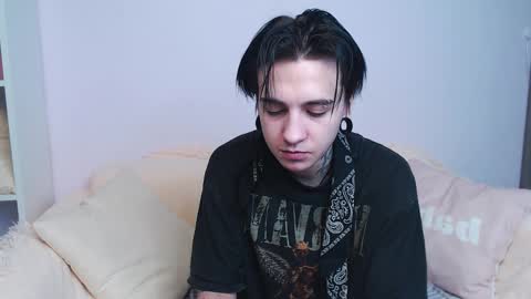 Ray online show from February 2026 05:44:01 AM