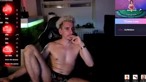 Snapshot of rayzel_white chatting on June 2026 12:08:01 AM Rayzel White online show from June 2026 12:08:01 AM