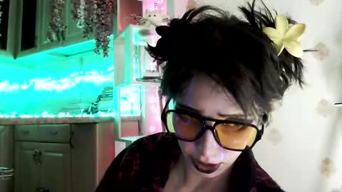  Yrriel Strife Candy-Demon Caveboy mr. Cringe   online show from November 2025 03:27:02 AM