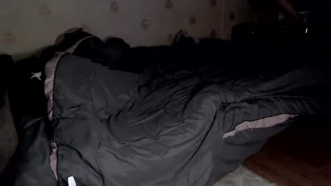 Snapshot of raziel_haze chatting on February 2026 05:39:02 AM Yrriel Strife Candy-Demon Caveboy mr. Cringe online show from February 2026 05:39:02 AM