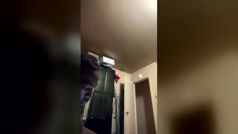 Snapshot of reallife1993 chatting on February 2026 02:05:02 AM reallife1993 online show from February 2026 02:05:02 AM