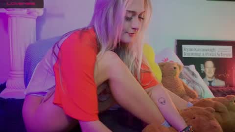 Snapshot of reallilygrace chatting on March 2025 02:12:02 AM Lily Grace online show from March 2025 02:12:02 AM