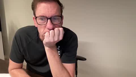 realstuff_ online show from December 2024 07:01:01 PM