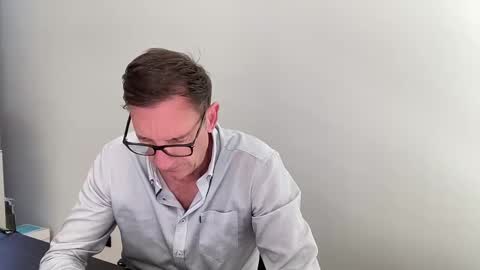 realstuff_ online show from April 2026 08:31:02 AM