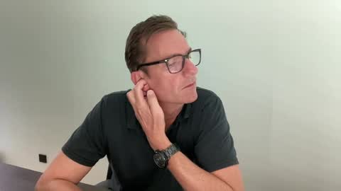 Snapshot of realstuff_ chatting on June 2026 11:25:01 AM realstuff_ online show from June 2026 11:25:01 AM