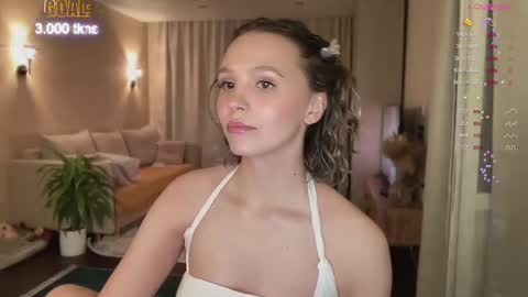 AliceEve online show from December 2024 04:42:01 PM