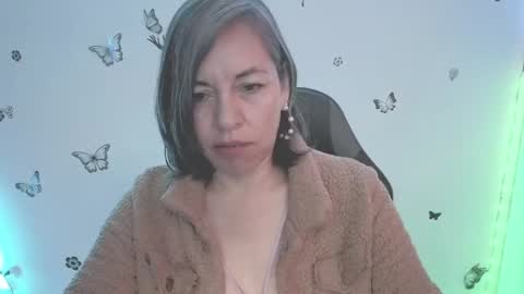 Snapshot of rebbeca09 chatting on June 2026 12:09:01 PM Rebbeca online show from June 2026 12:09:01 PM