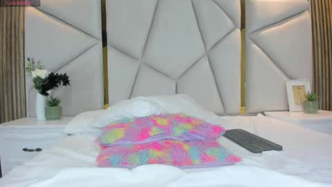 Snapshot of rebeca_brown_ chatting on April 2026 12:29:02 PM Rebeca online show from April 2026 12:29:02 PM