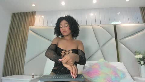 Snapshot of rebeca_brown_ chatting on May 2026 11:18:01 AM Rebeca online show from May 2026 11:18:01 AM