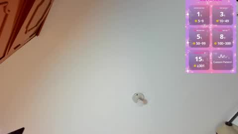 Snapshot of rebeca_marchetti chatting on June 2026 05:26:01 PM Rebeca Marchetti online show from June 2026 05:26:01 PM