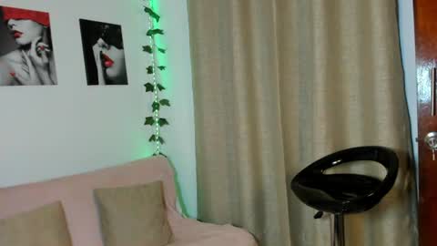 Snapshot of rebeca_marchetti chatting on July 2026 08:44:02 PM Rebeca Marchetti online show from July 2026 08:44:02 PM