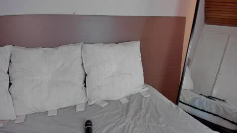 Snapshot of rebeca_williams_ chatting on May 2026 12:46:02 PM Rebeca Williams online show from May 2026 12:46:02 PM
