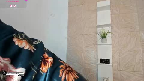 Snapshot of rebecablack_ chatting on July 2026 06:35:01 PM Rebeca Black online show from July 2026 06:35:01 PM