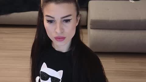 rebecamur online show from February 2026 10:24:01 AM