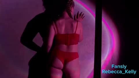 rebecca_____ online show from September 2025 01:53:01 AM