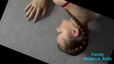 rebecca_____ online show from February 2026 02:06:02 AM