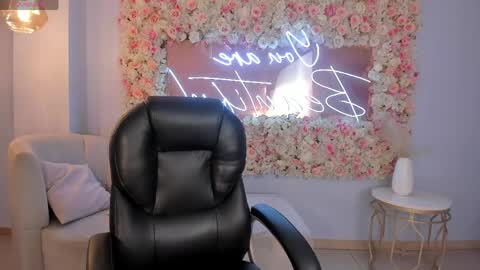 Rebe online show from March 2026 11:29:02 AM