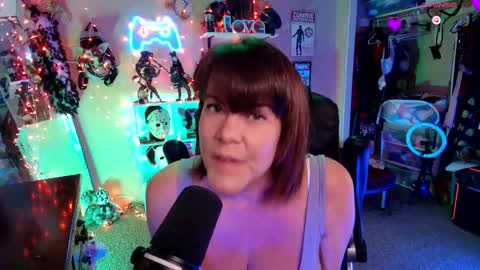 Rebecca Love online show from January 2026 10:23:01 PM