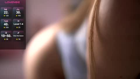 Snapshot of rebeccarese chatting on April 2026 12:29:02 PM Rebecca online show from April 2026 12:29:02 PM