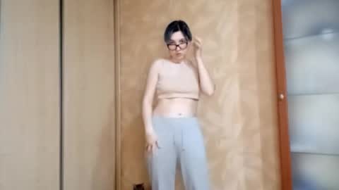 Snapshot of rebeckaaspinwall chatting on February 2026 02:11:02 PM Zoe online show from February 2026 02:11:02 PM