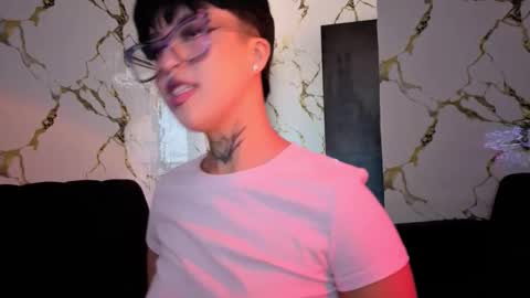 REBEKA online show from January 2026 01:57:01 PM