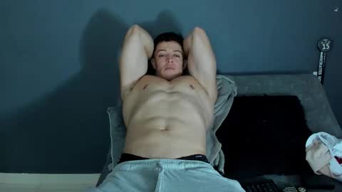 twitter REECET26 instagram RECCETAYLOR online show from October 2025 12:25:02 AM