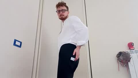 red_dragon1994 online show from May 2026 01:49:01 PM