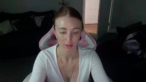 Red -  online show from March 2026 12:22:01 PM