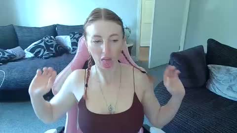 Red -  online show from April 2026 08:51:01 AM