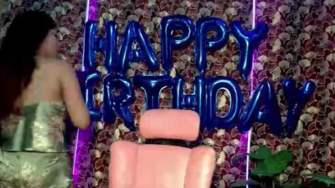 red_kitsune69 online show from December 2025 01:18:01 PM