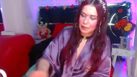 Luna online show from February 2025 10:35:02 AM