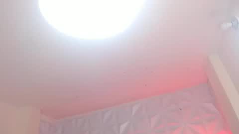 Luna online show from February 2025 08:42:01 AM