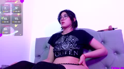 IG   OF red moonn online show from December 2024 06:57:02 PM