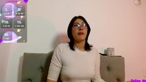 IG   OF red moonn online show from December 2024 02:35:02 PM