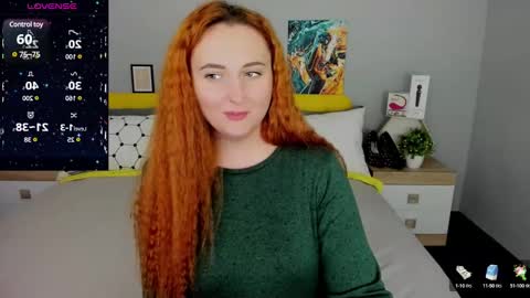 Snapshot of red_naughtyfox chatting on February 2025 10:28:02 PM Lessy Fox online show from February 2025 10:28:02 PM