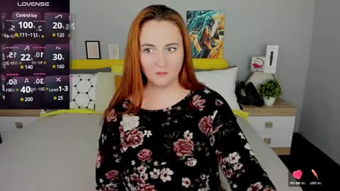 Snapshot of red_naughtyfox chatting on February 2025 02:42:02 AM Lessy Fox online show from February 2025 02:42:02 AM