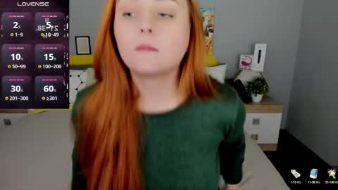 Snapshot of red_naughtyfox chatting on February 2025 05:42:02 PM Lessy Fox online show from February 2025 05:42:02 PM