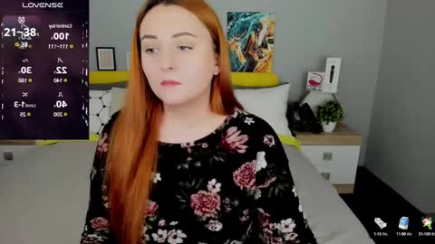 Snapshot of red_naughtyfox chatting on February 2025 05:29:02 PM Lessy Fox online show from February 2025 05:29:02 PM