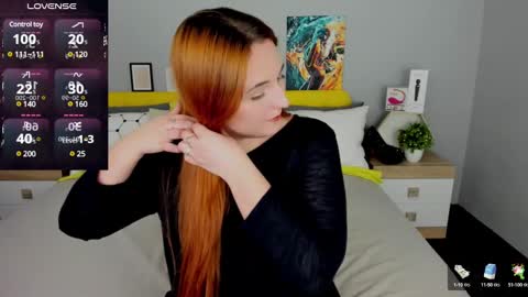 Snapshot of red_naughtyfox chatting on March 2025 06:22:02 PM Lessy Fox online show from March 2025 06:22:02 PM