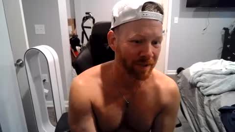 Snapshot of redbeardready4u chatting on July 2026 06:36:01 PM Redbeardready4u online show from July 2026 06:36:01 PM